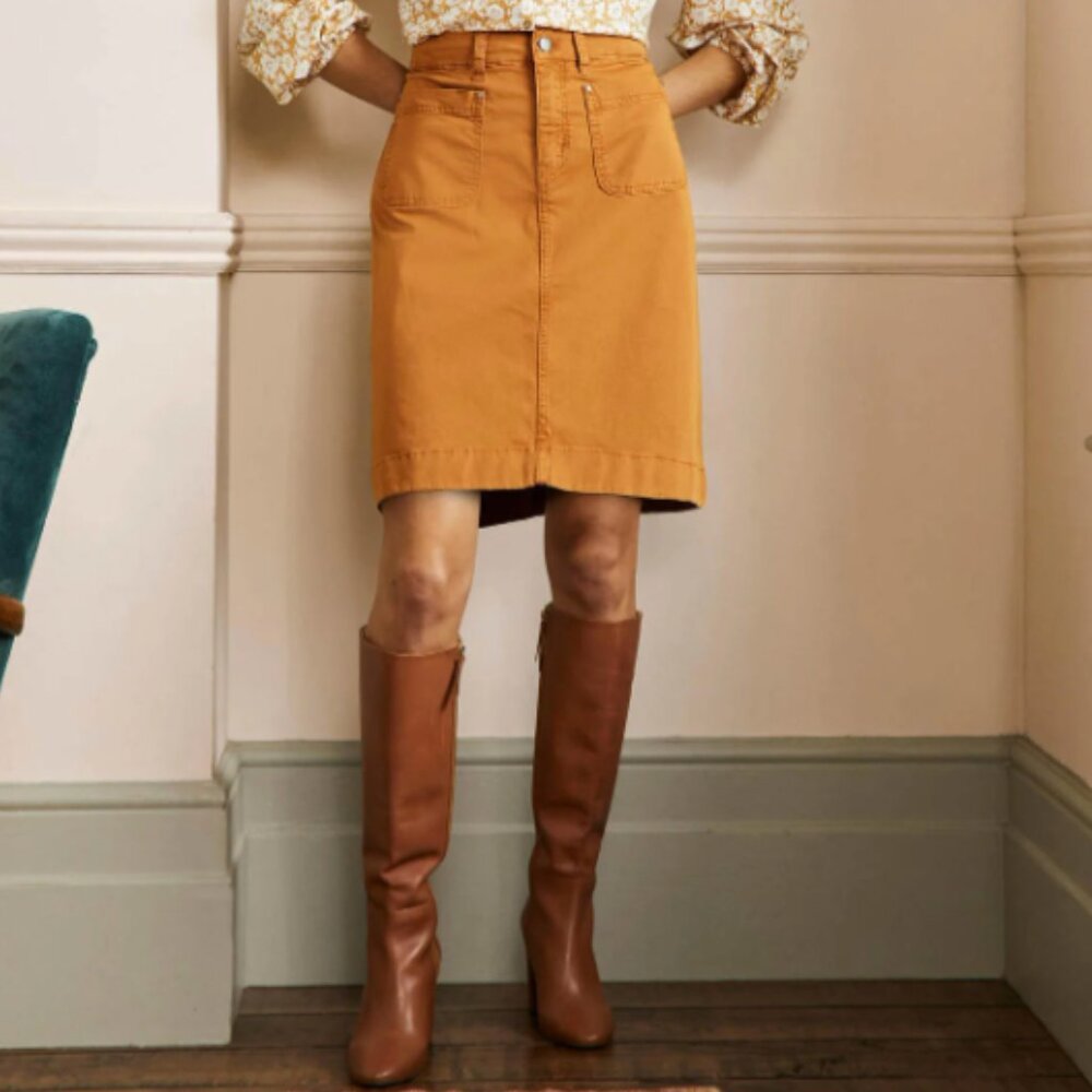 Boden Patch Pocket Skirt - Teak Wood Brown